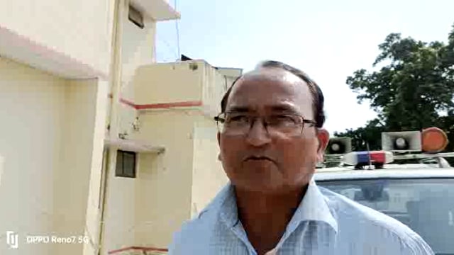 जालौन
उप संभागीय परिवहन अधिकारी उमेश सिंह ने चलाया सघन चेकिंग अभियान
बालू खनन परिवहन में लगे हुए ट्रक को पकड़ा 