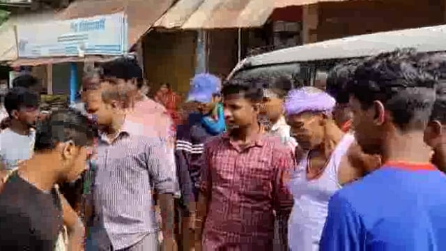 तारापुर में एक महिला की गला रेत कर दी हत्या पुलिस मामले की जाँच में जुटी