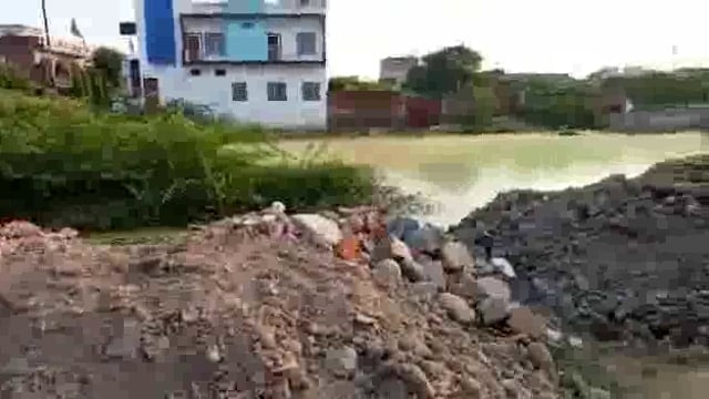 डीएम ने स्थलीय निरीक्षण कर लिया शहर की सफाई व्यवस्था का जायजा