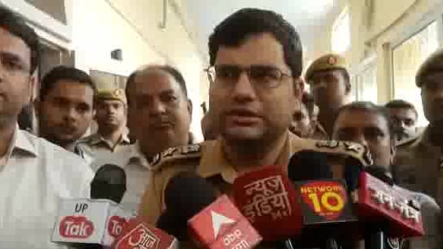 कर्नलगंज सड़क हादसे में तीन मासूम की मौत के मामले में कार चालक के खिलाफ मुकदमा दर्ज