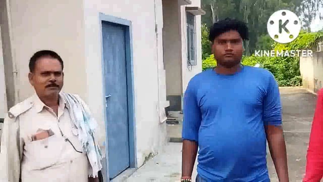 फुल्लीडुमर थाना की पुलिस शराब पीकर हंगामा कर रहे दो युवक को गिरफ्तार कर जुर्माना हेतु बांका कोर्ट भेजा