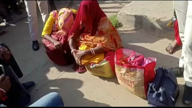 लखीसराय जिले के मननपुर रेलवे स्टेशन से 3 महिला शराब कारोबारी गिरफ्तार