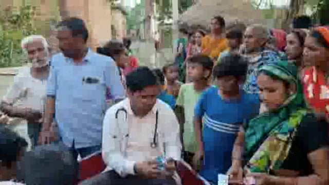 मैक्स पॉलीक्लिनिक इटवा द्वारा इटवा तहसील क्षेत्र के विभिन्न क्षेत्रों में लगाएगा मेडिकल कैंप लोगों में वितरित की गई दवाए