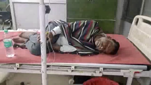 अधेड़ व्यक्ति में जहरीले पदार्थ का सेवन कर किया आत्महत्या करने का प्रयास