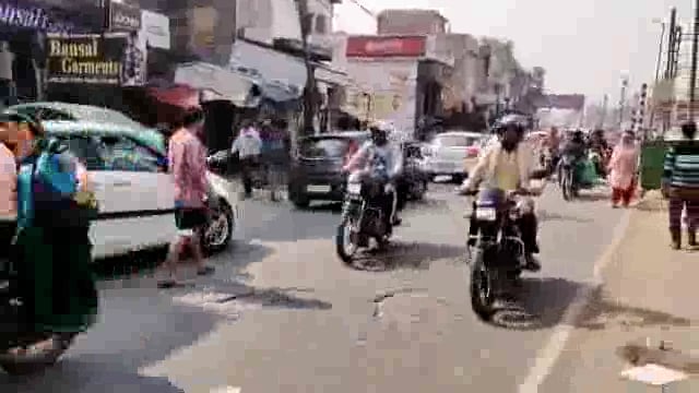 राष्ट्रीय युवा शक्ति कार्यकर्ताओं ने दिलाई राया के जाम से मुक्ति: बहनों ने समय से लगाया भाइयों के मस्तक पर टीका