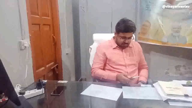 अधिशासी अभियंता ने बुनकरों के फ्लैट रेट को लेकर दी जानकारी