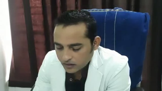 एक्सीडेंट के मामले को लेकर सीएचसी बिधूना के अधीक्षक डॉ सिद्धार्थ वर्मा ने मीडिया को बताया# सीएचसी अधीक्षक