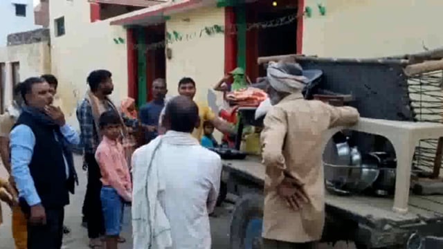 ग्राम प्रधान प्रतिनिधि से तंग आकर पीड़ित परिवार गांव छोड़ने को हुआ मजबूर पीड़ित की खड़ी फसल पर चलवाया ट्रैक्टर