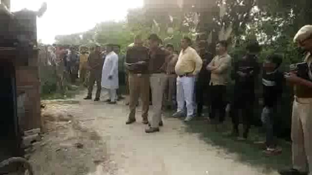 दिनदहाड़े किसान को कुल्हाड़ी से काटा: मौके पर हुई मौत