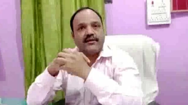 औरैया जिले से बड़ी खबर खाद्य पूर्ति अधिकारी देवमणि मिश्रा से सवाल पूछे जाने पर देश के चौथे स्तंभ पर बोला हमला#up gov.