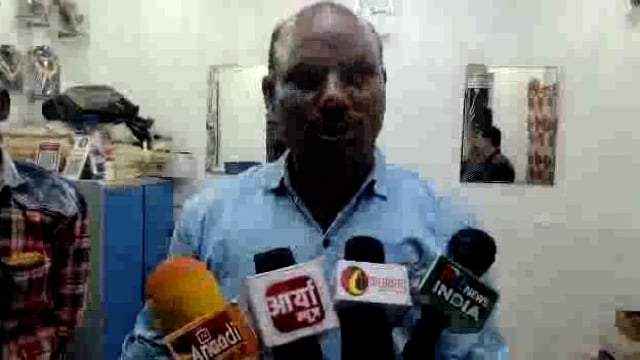 रायबरेली जिले में एक लाख कीमत के जेवरात लेकर फरार हो गए टप्पेबाज पुलिस जांच पड़ताल में जुटी।

