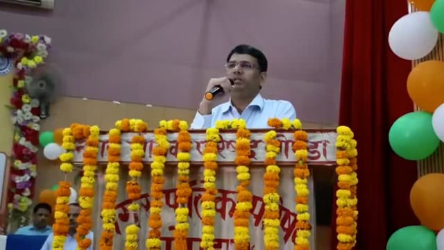 गोंडा, नगर पालिका परिषद गोंडा द्वारा प्लास्टिक मुक्त भारत अभियान चलाया गया गोंडा के टाउन हाल में कार्यक्रम का आयोजन किया