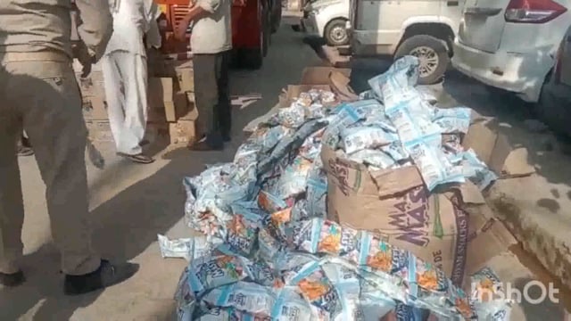 कोसीकला पुलिस ने कोटवन चौकी पर पकड़ी ₹300000 की अवैध शराब और एक अभियुक्त