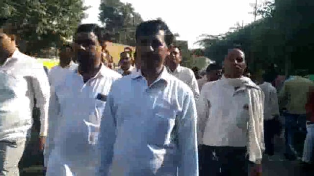 बसपा सुप्रीमो पूर्व मुख्यमंत्री मायावती के खिलाफ शोशल मीडिया पर अश्लील टिप्पणी करने वाले के खिलाफ एसएसपी को सौंपा ज्ञापन