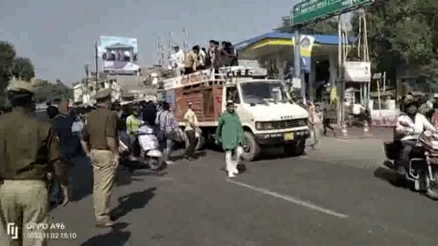 भाकियू अराजनैतिक के कार्यकर्ताओं ने अपनी अनेकों समस्याओं को लेकर मुख्यमंत्री के नाम जिलाधिकारी को सौंपा ज्ञापन।