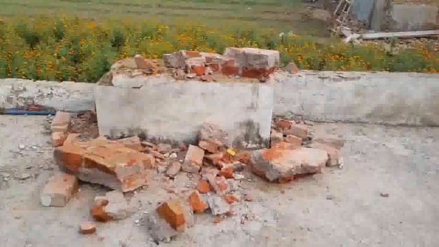 गोवर्धन चौराहे के समीप स्थित एक कॉलोनी से मूर्ति हुई चोरी