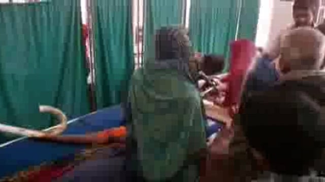 लालगंज थाना क्षेत्र के पूरे बैजू के पुरवा गांव में जमीनी विवाद को लेकर दो पक्षों की मारपीट में दो महिलाएं घायल।