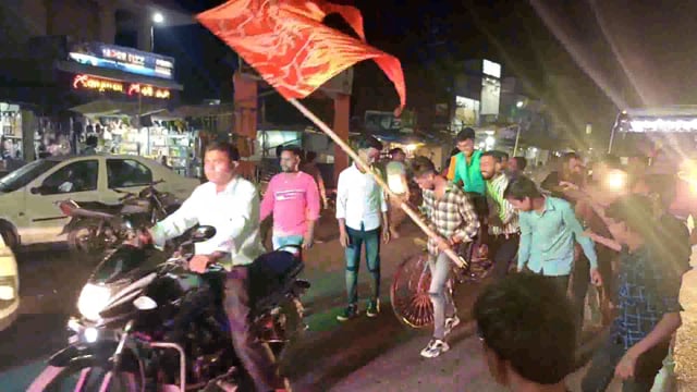 72 घंटे के  अखंड रामधुनी संकीर्तन  समापन के पश्चात कलश विसर्जन को लेकर भव्य शोभायात्रा निकाली गई