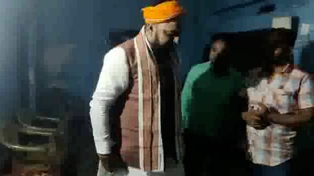 तारापुर में स्वतंत्रता सेनानी कैलाश राजहंस को श्रद्धांजलि देने पहुंचे नेता प्रतिपक्ष सम्राट चौधरी