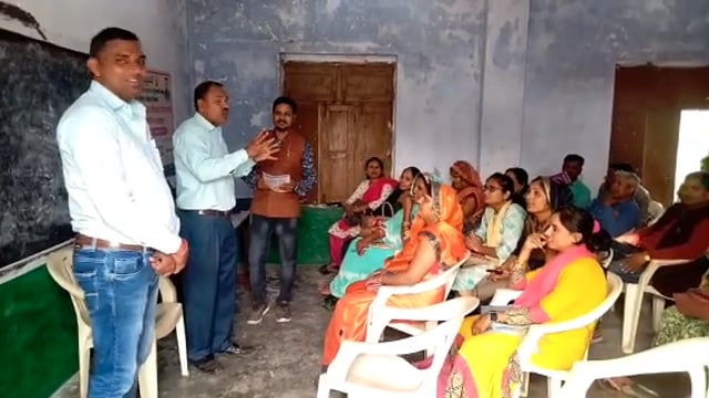 तरबगंज, कम्पोजिट विद्यालय में चार दिवसीय प्रशिक्षण शिविर का हुआ आयोजन