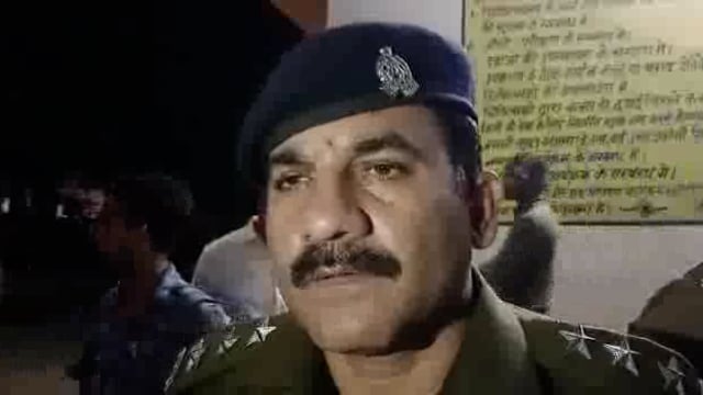 कोतवाली क्षेत्र में हुए सड़क हादसे के मामले को लेकर सीओ अजीतमल सुरेंद्र नाथ यादव ने मीडिया को दी जानकारी#uppolice#sp 