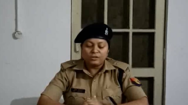 बलरामपुर कोतवाली देहात क्षेत्र अंतर्गत बाइक छीनने मारपीट करने की घटना को लेकर सुनिए क्या कुछ कहती है एएसपी  ।