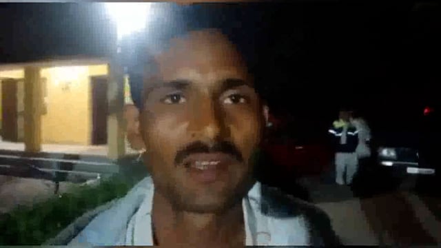 मांट यमुना एक्सप्रेस वे के सर्विस रोड पर टोल प्लाजा के समीप बने आश्रम में साधू के साथ शराबियों ने की मारपीट