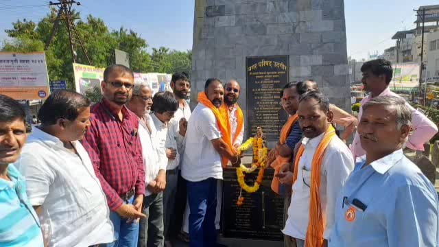 अंधेरी पोटनिवडणुकीत शिवसेनेच्या ऋतुजा लटके विजयी,छत्रपती शिवाजी महाराज चौक येथे ठाकरे गट शिवसेनेचा जल्लोष