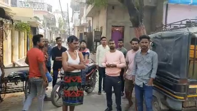डेंगू का बढ़ता प्रकोप लोगों ने कहा सरकारी विभागों के कार्य में लापरवाही के चलते हमें झेलनी  पढ़ रही परेशानी