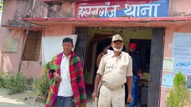 महनोर गांव से पुलिस ने एक शराबी को किया गिरफ्तार भेजा जेल


