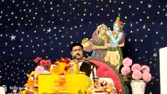 जालौन
जालौन नगर में हो रही श्रीमद्भागवत कथा में अतिथि संत के रूप में पहुंचे श्री रावतपुरा सरकार
कई राजनीतिक हस्तियां भी 