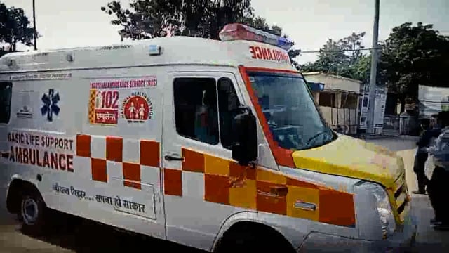 पवई गांव में लावारिस अवस्था में मिला एक जख्मी युवक क्षेत्र में फैली सनसनी