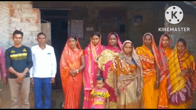 मां भवानी सोसायटी संगठन निर्माण हेतु हथियापाथर गांव में वार्ड सदस्य की अध्यक्षता में ग्रामीणों की बैठक आयोजित