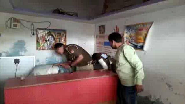 हौसला बुलंद बदमाशों ने ग्राहक सेवा केंद्र संचालक को मारी गोली जाँच में जुटी पुलिस #ambulance #ganshot