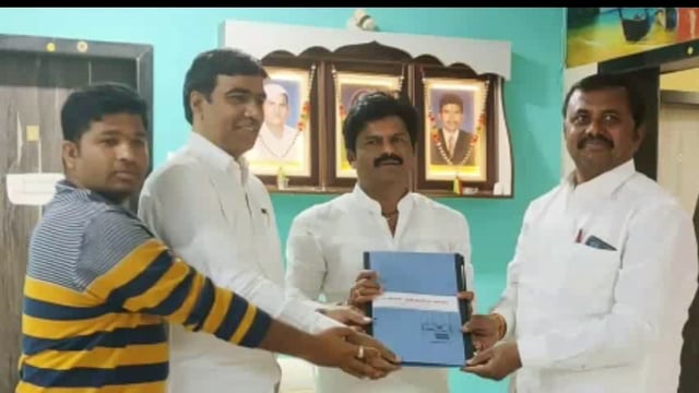 मानदेशातील बेंगलोर-मुंबई इंडस्ट्रियल कॉरिडॉर रखडलेल्या प्रकल्प संदर्भात हिवाळी अधिवेशनात प्रश्न उपस्थित करणार आ. पडळकर