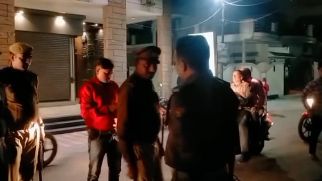 मथुरा में जिम संचालक के मारी गोली  घायल को आगरा रेफर किया गया