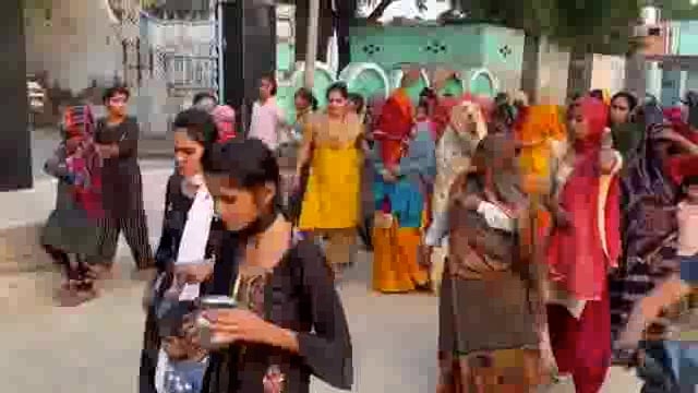 घर में दो पुत्र रत्नों के जन्म से खुशी का माहौल: सास बहू ने साथ साथ किया कुआ पूजन 