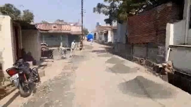 आझाद नगर भागातील नाली व रस्त्याच्या कामाला अखेर सुरुवात,नागरिकांच्या मागणीला यश