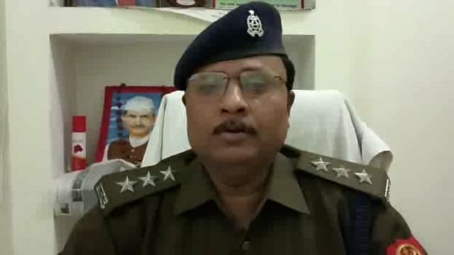 थाना बिधूना के क्षेत्र के अंतर्गत बोलेरो पिकअप चालक द्वारा मोटरसाइकिल सवार व टक्कर मार देने की सूचना के जिस के संबंध में