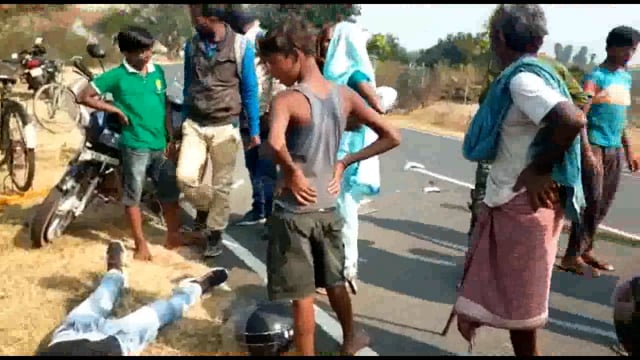 कौवादह के पास ट्रक की चपेट से 28 वर्ष युवक जख्मी,  इलाज के लिए पुलिस ने कराया भर्ती
