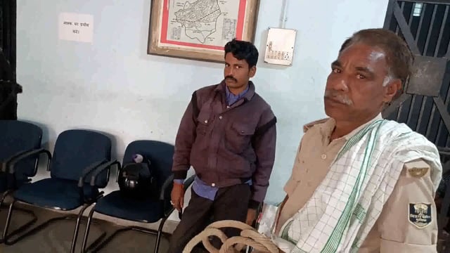 शराब पीकर हंगामा कर रहे शराबी को सूर्यगढ़ा थाना पुलिस ने गिरफ्तार कर भेजा जेल