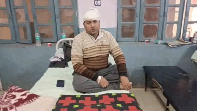 थाना सदर बाजार के जगदंबा कॉलोनी में जमीनी बंटवारे को लेकर दो पक्षों में हुआ झगड़ा घायल को होस्पिटल में कराया भर्ती