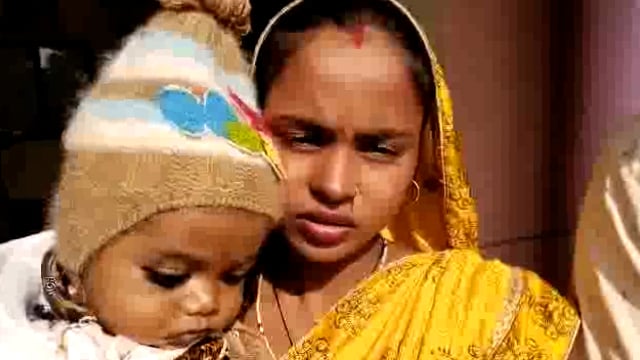 दबंगों ने ताला तोड़कर मकान पर किया कब्जा पीड़िता को जान से मारने की धमकी पीड़िता ने जिलाधिकारी से लगाई न्याय की गुहार