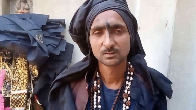 खैर तहसील के गांव शिवाला जय किशोरनहर पर बने शनिदेव मंदिर में हुई चोरी जय किशोर नाथ जी ने दी जानकारी