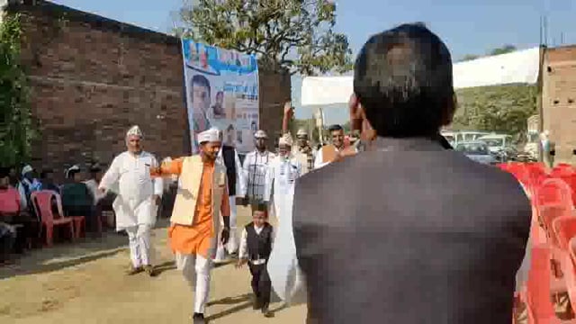 संविधान दिवस के मौके पर आप द्वारा कार्यकर्ता सम्मेलन का किया गया आयोजन बौद्ध प्रांत के प्रदेश अध्यक्ष इमरान लतीफ रहे मौज