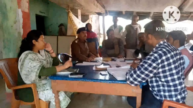 कट़ोरिया थाना परिसर में जनता दरबार का आयोजन।