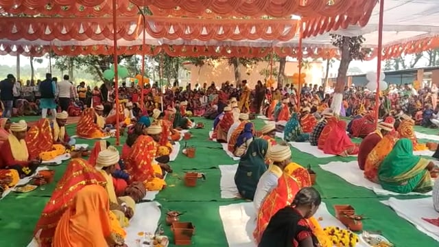 मुख्यमंत्री सामूहिक विवाह का किया गया आयोजन