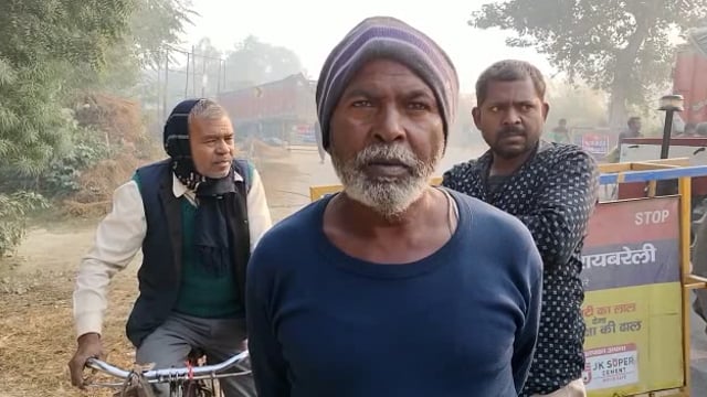 मिल एरिया थाना क्षेत्र के दो ट्रकों की भीषण टक्कर में ड्राइवर समेत तीन लोगों की हुई मौत एक की हालत गंभीर।