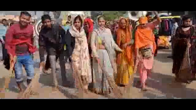 बृज आराध्य ठाकुर बांके बिहारी के प्राकट्योत्सव में उमड़ी श्रद्धालुऑ की भीड़: दर्शन कर धन्य हुए भक्त 