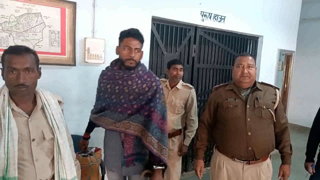 कई थानों के कांड में अभियुक्त रहे निस्ता निवासी राहुल कुमार को बीती रात गिरफ्तार कर भेजा गया जेल